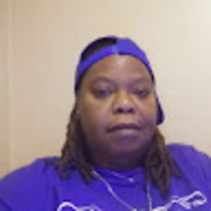 Meet your Posher, Yolanda